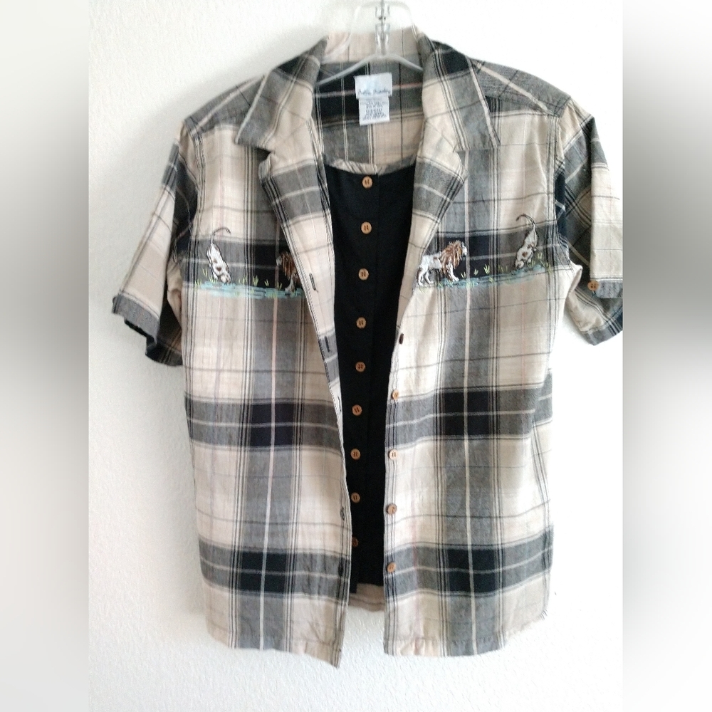 Bobbie Brooks Embroidered Camp Shirt Short Sleeve Lions Beige Black Check Small